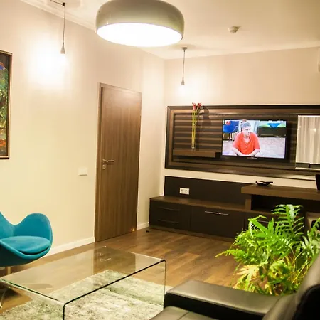 Business Class * 克卢日-纳波卡