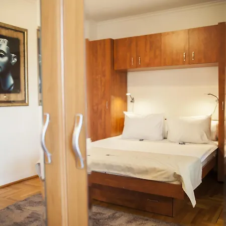 Business Class * 克卢日-纳波卡