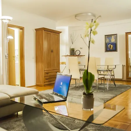 Διαμέρισμα Business Class