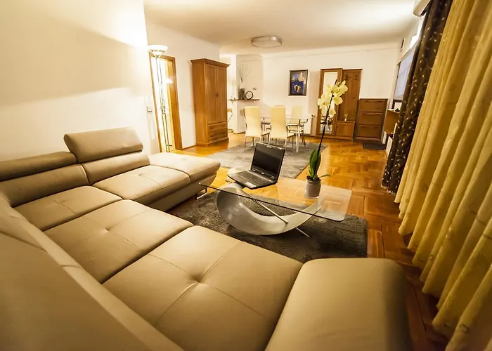 Business Class Apartmán *